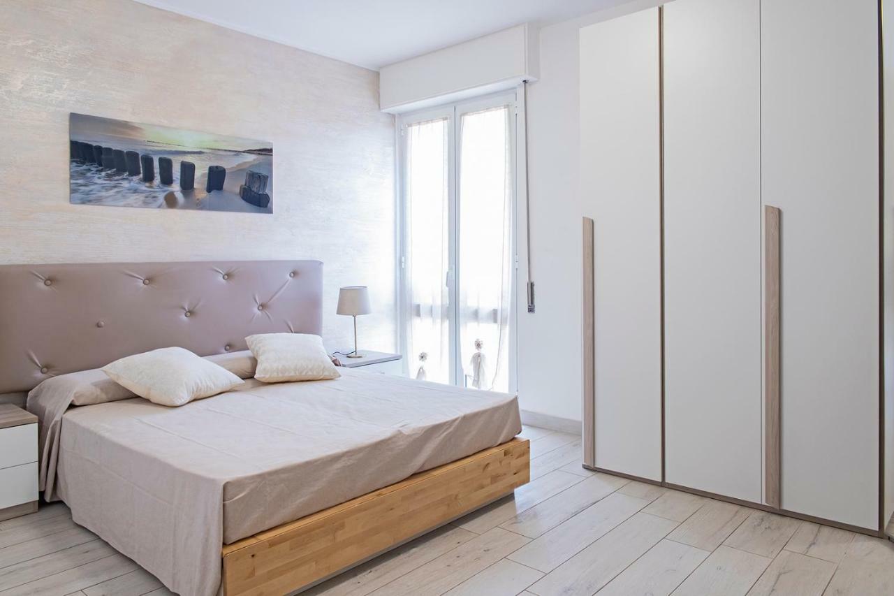 Appartamento Alex Vista Mare Lido di Camaiore Esterno foto