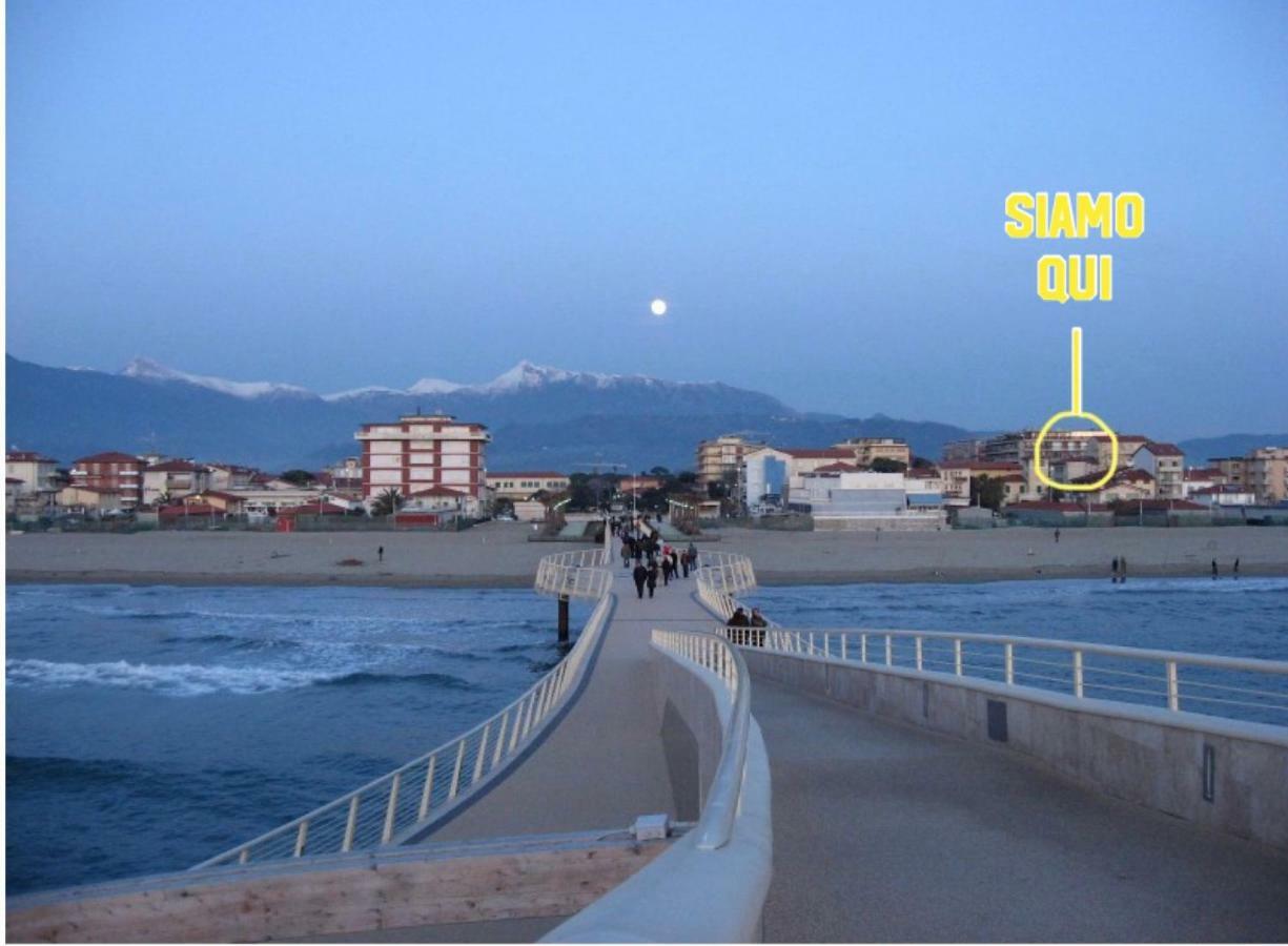 Appartamento Alex Vista Mare Lido di Camaiore Esterno foto